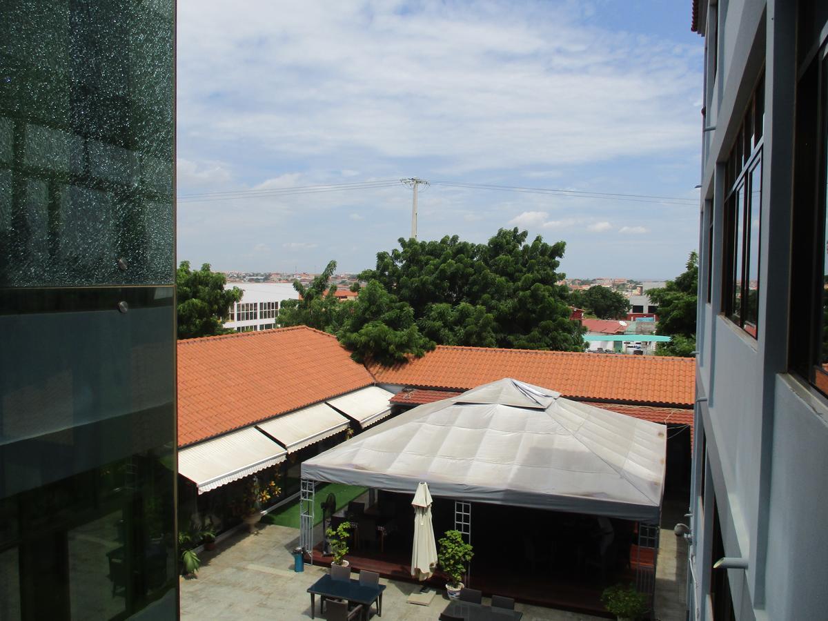 Hotel Patriota Luanda Exteriér fotografie
